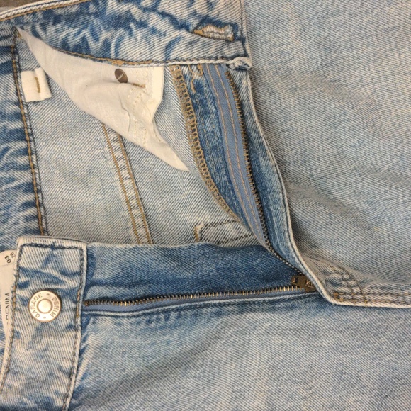 Jeans - Picture 4 of 4